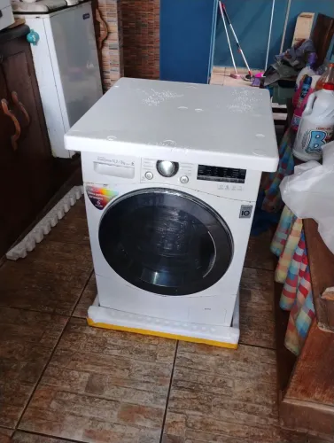 Máquina lava e seca LG