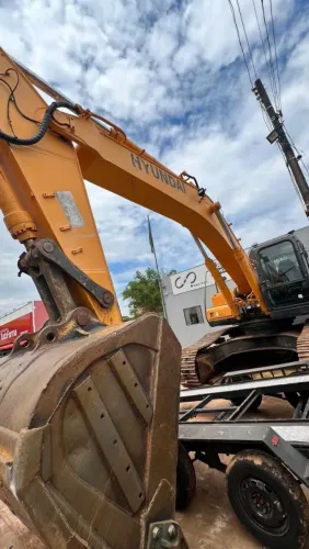 Escavadeira Hidráulica Hyundai R360LC-7A 36 Toneladas