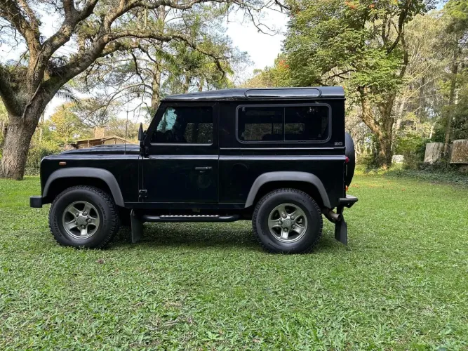 Land Rover Defender 90 2.4 122cv T.diesel 2011