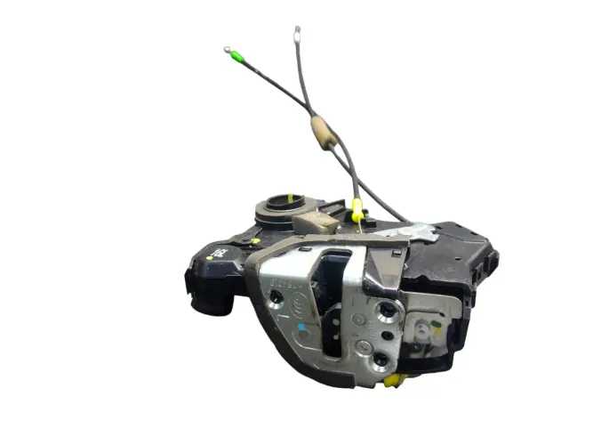 Fechadura Porta D.e Hilux Sw4 2015 A084219