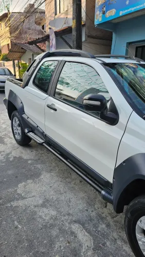 Fiat Strada Adv.1.8 16V Dualogic Flex CD 2012
