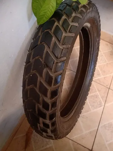 Pneu