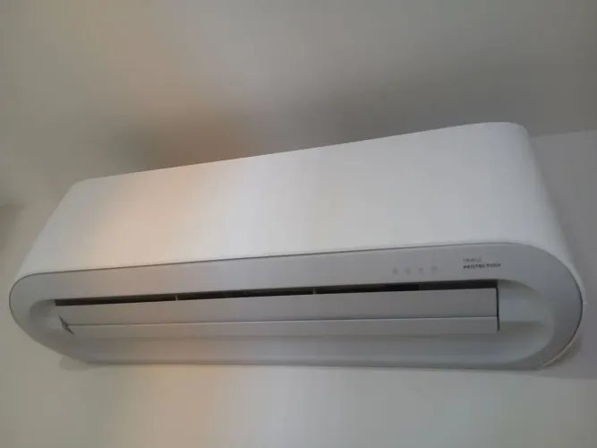 Ar condicionado seminovo 12 mil BTUs