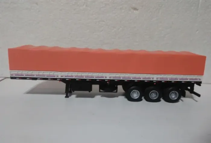 Miniatura Reboque Carreta Carga Seca lonada 1/64 Ixo