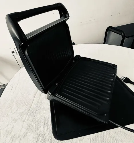 Grill Sanduicheira  George Foreman