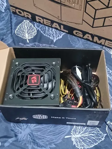 Fonte 400W Redragon RGPS 80 Plus White (Usado)