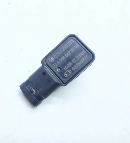Sensor Map Mercedes Gla200 1.6 2016 0261230261