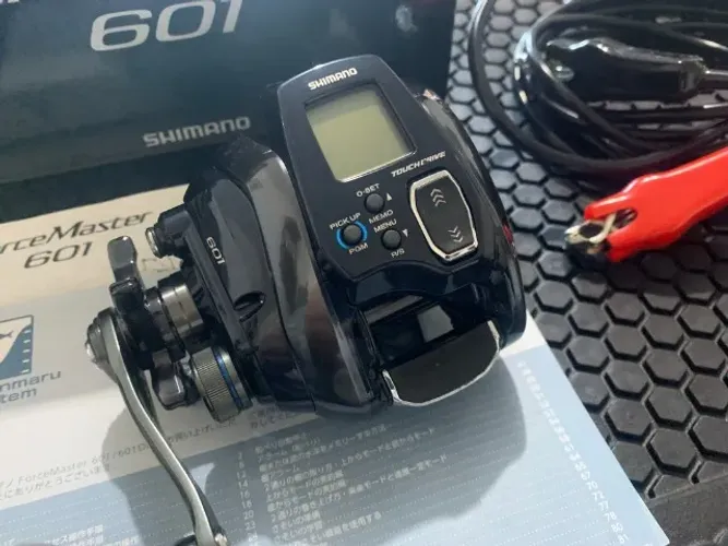 Carretilha Elétrica Shimano Force Master 601 Manivela esquerda