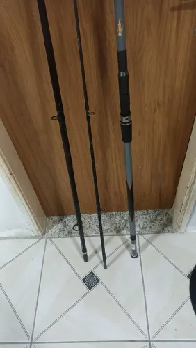 Vara Caribean Surf, Rapala 4,25 mtrs Carbono customizada capa original Cast até 225 gs