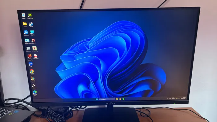 Monitor gamer ARZOPA  27 polegadas 1ms 180hz