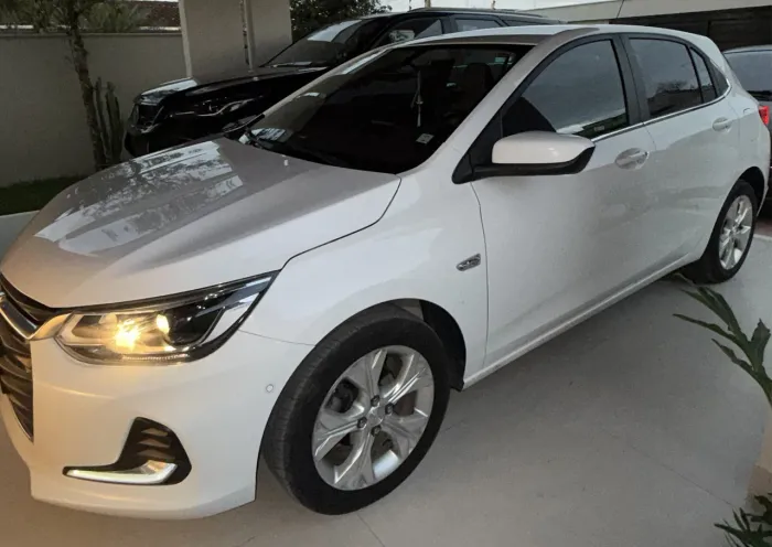 Chevrolet Onix Hatch Premier 1.0 12V TB Flex Aut. 4P 2021