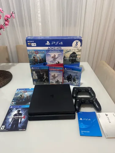 PlayStation 4 Slim 1T + Jogos 