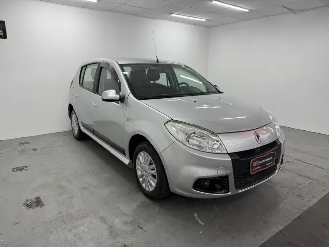 Renault Sandero Privilège Hi-flex 1.6 16V 5P AUT 2012