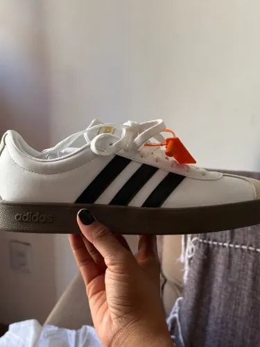 Tênis Adidas VL Court 2.0 Feminino