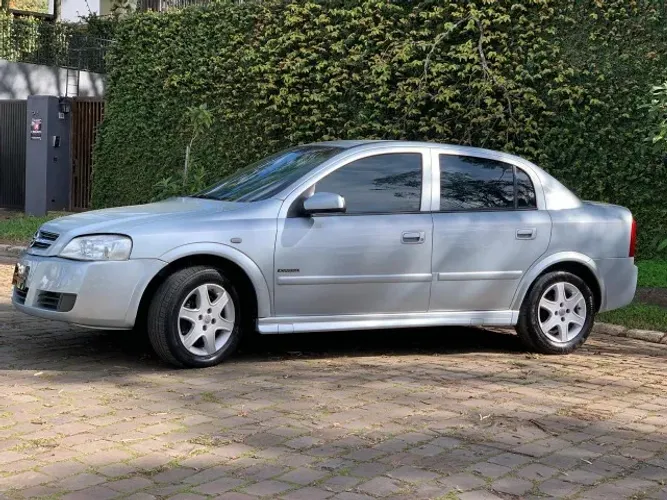 Chevrolet Astra Sed. Advant. 2.0 8V MPFI Flexp. 4P 2007