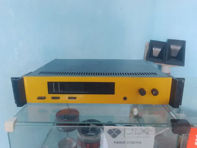 AMPLIFICADOR NASHVILLE NA_2200