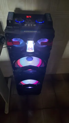 Troco por JBL Caixa de Som LennoX