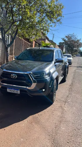 Toyota Hilux CD SRX 4X4 2.8 TDI 16V Diesel Aut. 2025