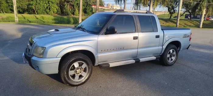 Chevrolet S10 Pick-up Exec. 2.8 4X4 CD TB Int.dies 2011