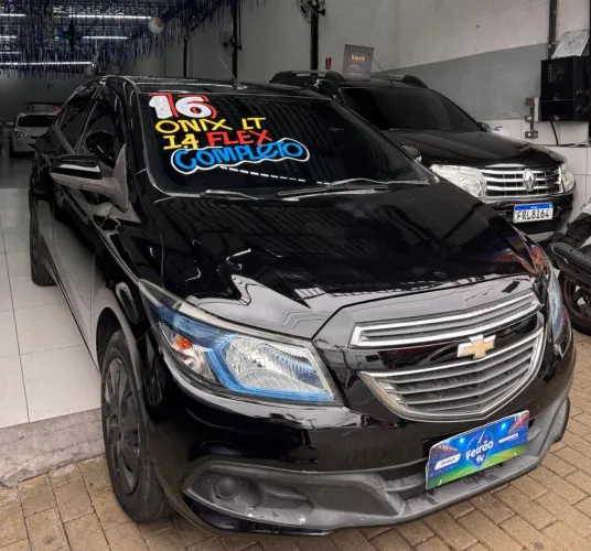 Chevrolet Onix Hatch LT 1.4 8V Flex Power Mec. 4P 2016