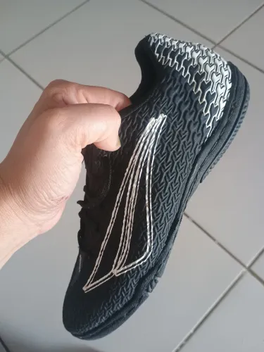 Chuteira pênalti número 36