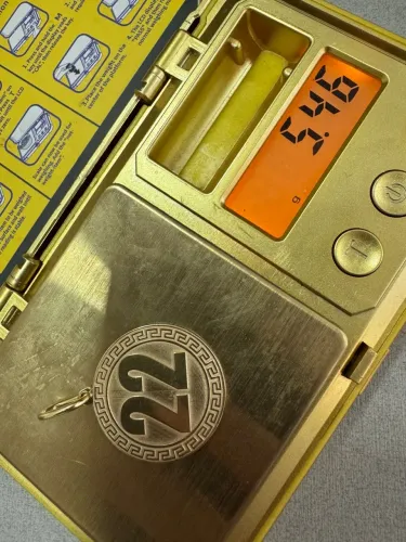 Pingentes Letra R e Número 22 de ouro 18k procedência garantia eterna