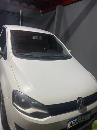 Volkswagen Fox 1.0 MI Total Flex 8V 5P 2011