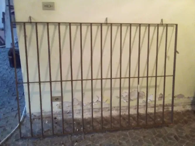 GRADE DE PROTEÇÃO PARA JANELA 1,68m x 1,13m