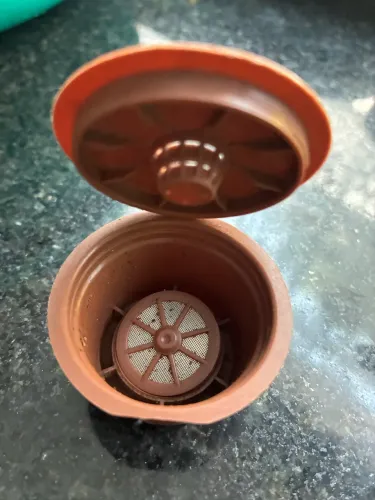 Cápsulas kit com 2 reutilizável para cafeteira Três Corações 1 usada e outras novas