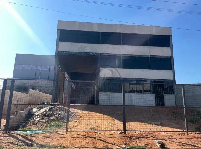Galpão à venda, 760 m² por R$ 3.250.000,00 - Éden - Sorocaba/SP