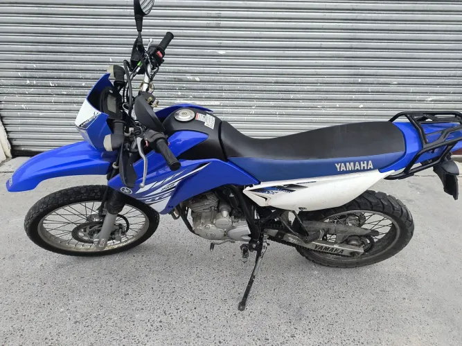 Vendo Lander 2018 em excelente estado