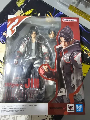 Jin Kazama Sh Figuarts (Lacrado)