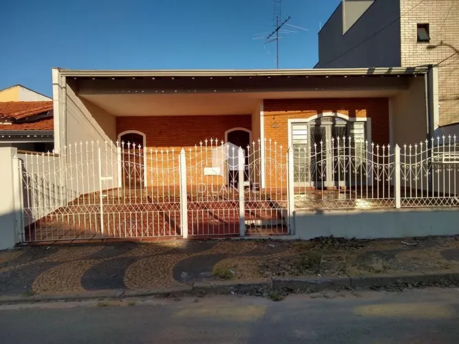 Casa à venda no bairro São Bernardo em Campinas