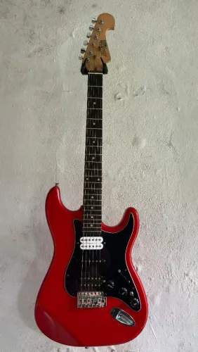 Guitarra Menphis MG 22
