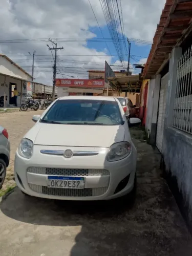 Fiat Palio Attractive 1.0 EVO Fire Flex 8V 5P 2013
