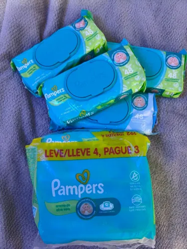 Kit 8 lenços Umedecidos Pampers