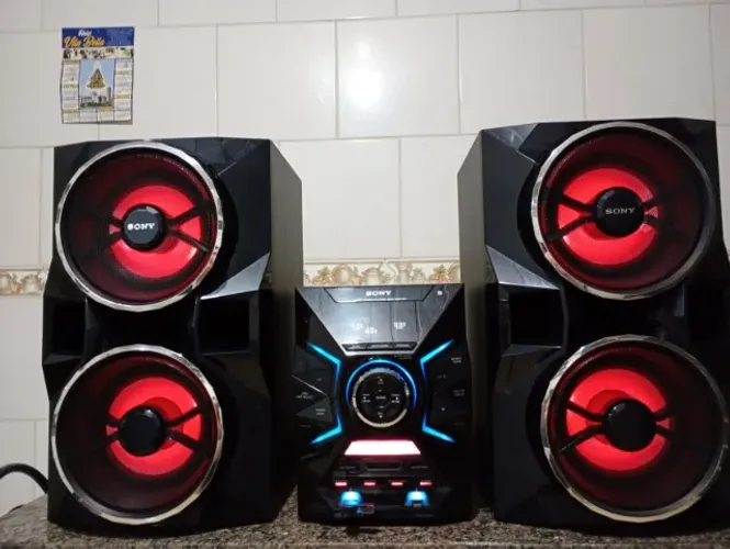 Som Sony - GPX-77 - Bluetooth, Rádio, Usb, CD/mp3 e Aux - Potente 1500W - ótimo estado.
