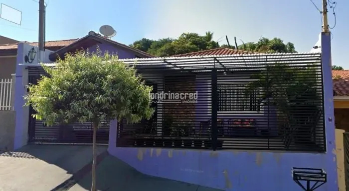 Casa à Venda em Vila Maria Angélica, Jacarezinho - PR