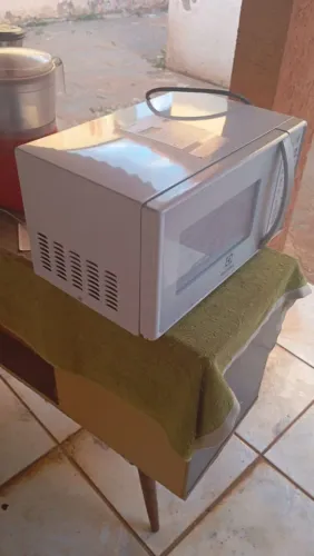 Microondas Electrolux - Modelo: MTO30 