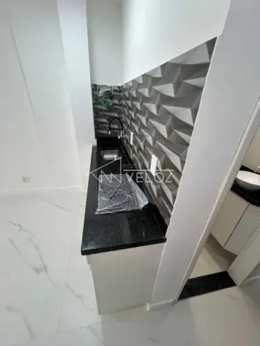 Kitnet/Conjugado : / Residencial / Centro