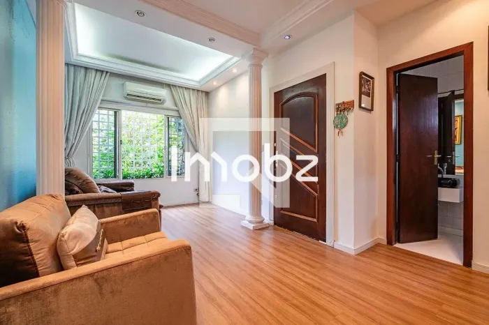 Casa à Venda - Vila Madalena, 3 Quartos, 200 m2
