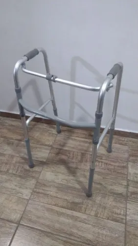 Andador para idoso