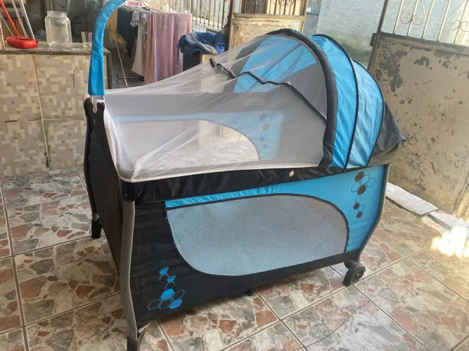 Chiqueirinho bebê berço 