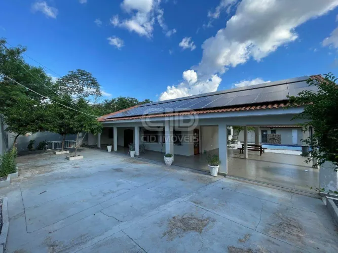 Casa Comercial com 4 Salas no Morada dos Nobres