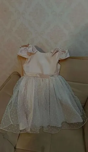 Lote com roupas infantil de ótima qualidade de menina 4 anos 