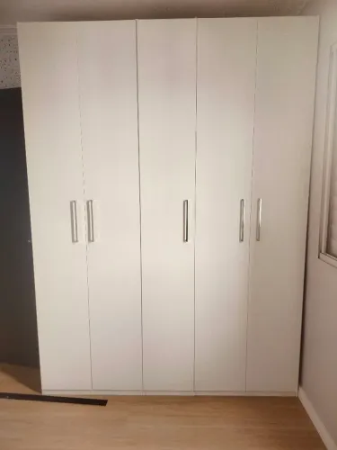 Guarda roupa 5 portas Tok Stok