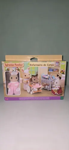 Enfermeira do campo Sylvanian Families