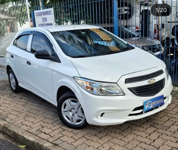 Chevrolet Onix Hatch LS 1.0 8V Flex Power Mec. 4P 2016