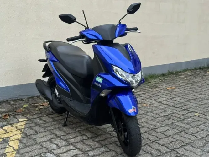 Yamaha Fluo 2023 ent + parc R$ 299,00