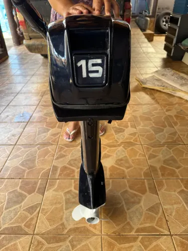 Motor de popa 15hp EVINRUDE